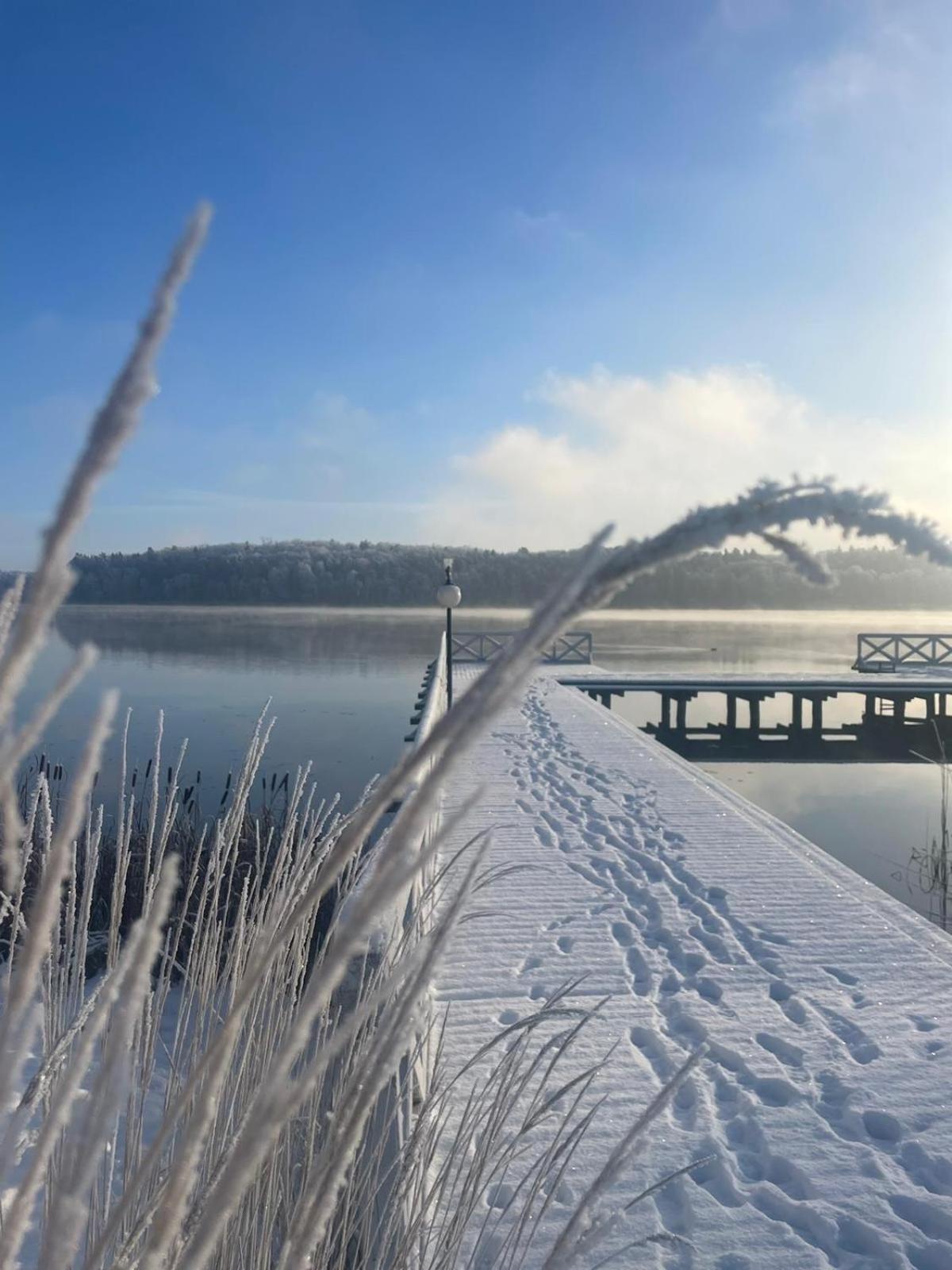 Szmaragdowy Nad Jeziorem Juno W Mragowie Apartmán